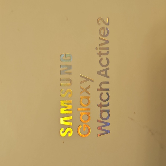 Samsung Galaxy watch Active 2 - Picture 5 of 8